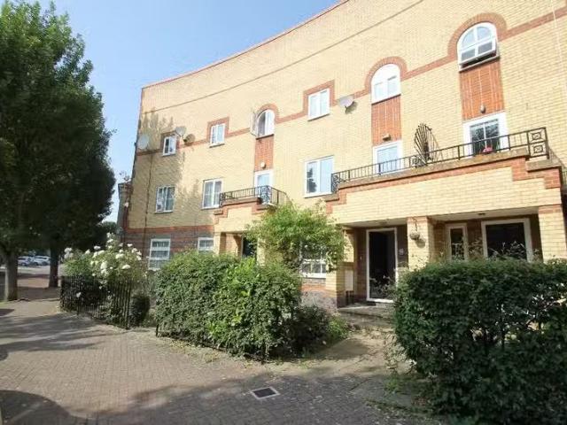 House for rent in Beckton, Greater London