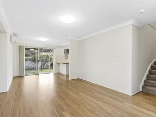 Condo for rent in Sydney, New South Wales