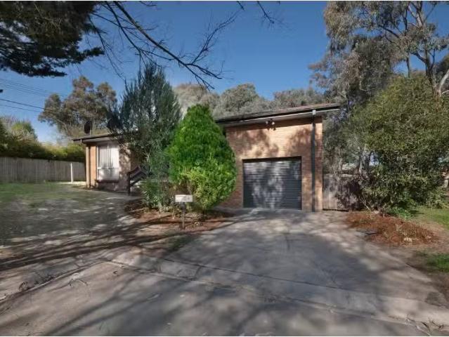 House for rent in Wanniassa, Australian Capital Territory