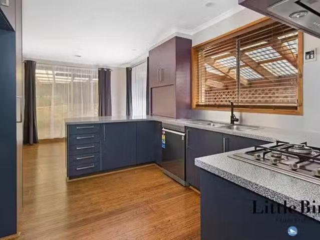 House for rent in Gordon, Australian Capital Territory