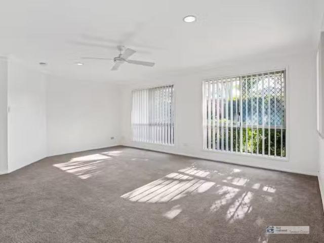 Condo for rent in Banora Point, New South Wales