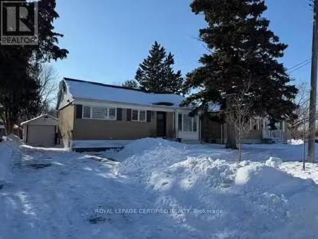 House for rent in Georgina, Ontario