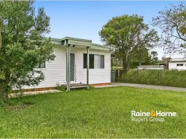House for rent in Doyalson, New South Wales