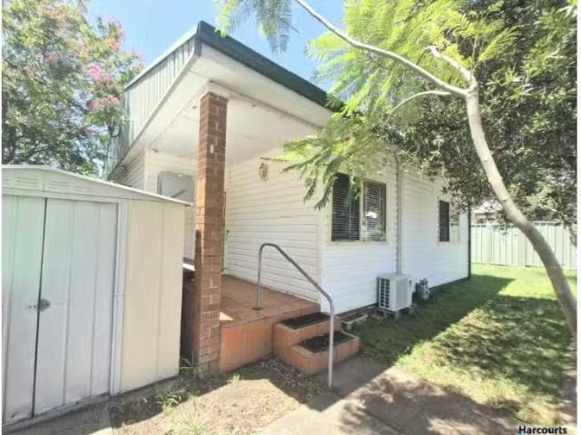 House for rent in St Marys, Sydney