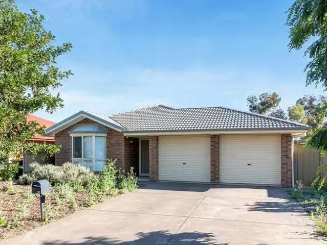 House for rent in Prestons, Sydney
