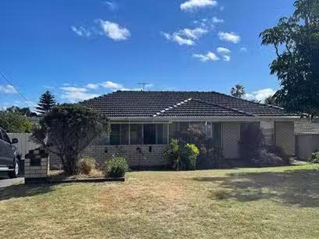 House for rent in Warwick, Western Australia