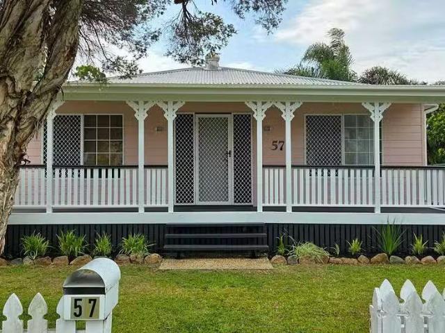 House for rent in Wollongong West, New South Wales