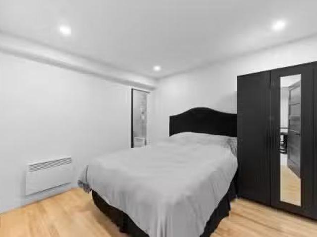 Apartment for rent in St. Leonard's, Quebec