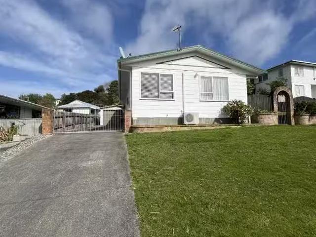 House for rent in Papakaio, Wellington