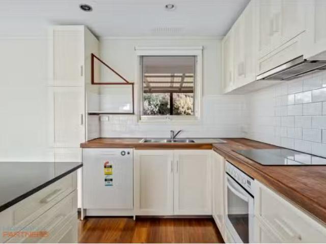 House for rent in Woden, Australian Capital Territory