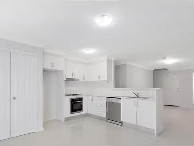 Condo for rent in Sydney, New South Wales