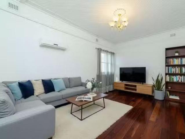 House for rent in Cambridge, Western Australia