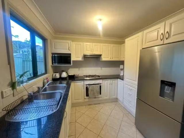 Condo for rent in Wollongong West, New South Wales