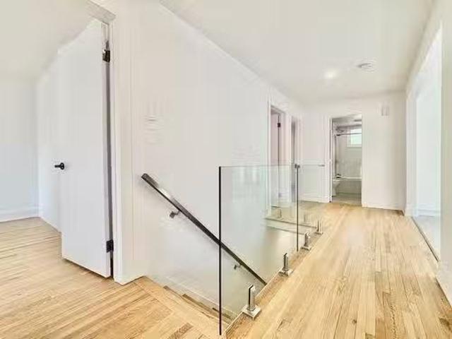 Apartment for rent in Laval, Quebec