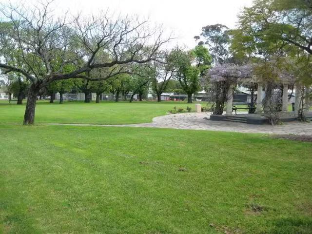 Apartment for rent in Horseshoe Creek, South Australia
