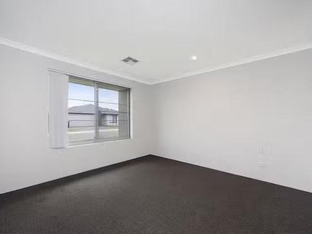 House for rent in Wellard, Western Australia