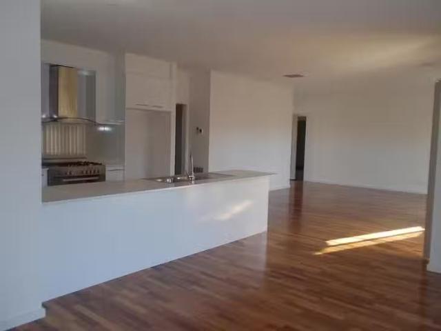 Apartment for rent in Hamilton Central, Tasmania