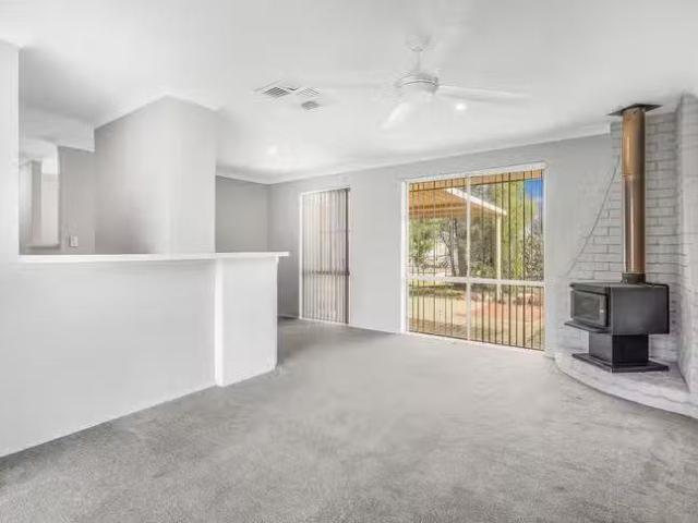 House for rent in Maddington, Western Australia