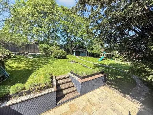 House for rent in Corfe Mullen, East Dorset