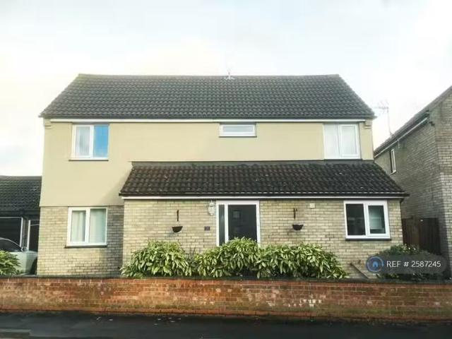 House for rent in Fordham Heath, Essex