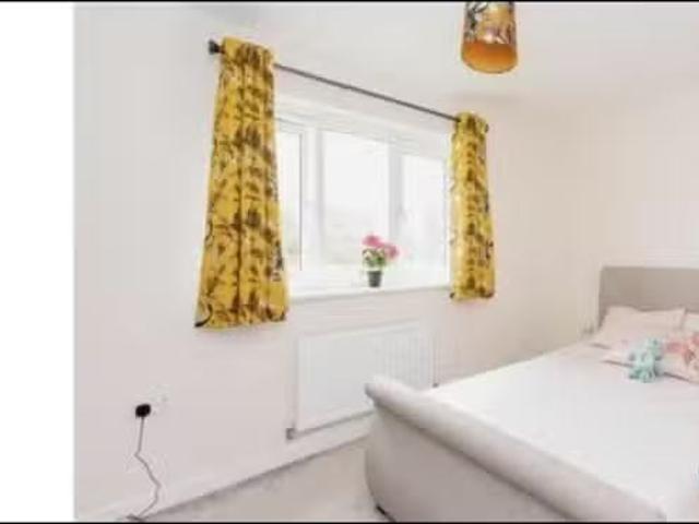 House for rent in Rossmore, Cheshire