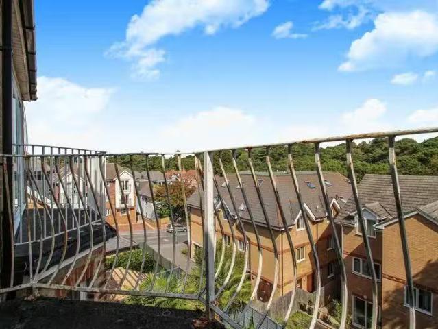 House for rent in Portsea, City Of Portsmouth