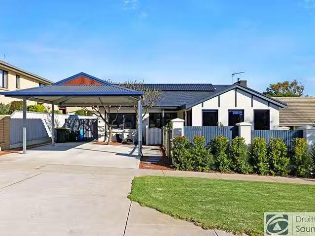 House for rent in Stirling, Western Australia