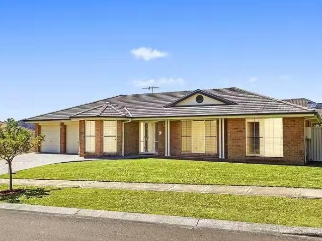 House for rent in Woongarrah, New South Wales