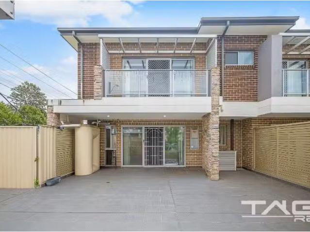 Condo for rent in Sydney, New South Wales