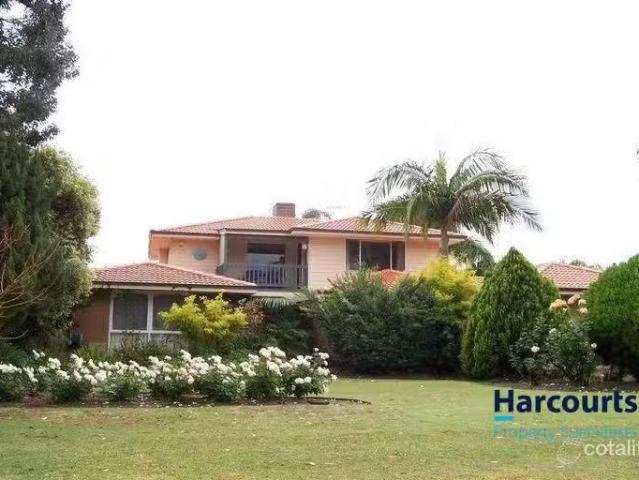 House for rent in Rossmoyne, Western Australia