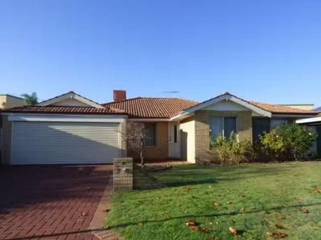 House for rent in Canning Vale, Western Australia