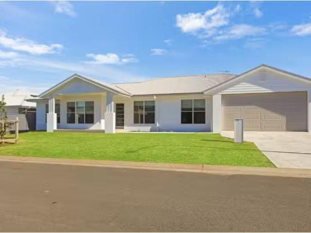 Condo for rent in Thrumster, New South Wales