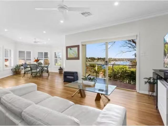 House for rent in Sutherland Shire, Sydney