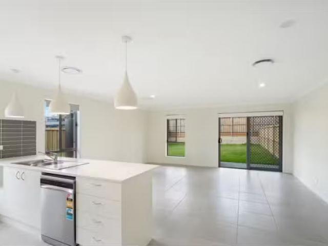 Condo for rent in Ambergate, New South Wales