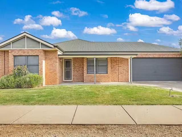 House for rent in Thyra, Victoria