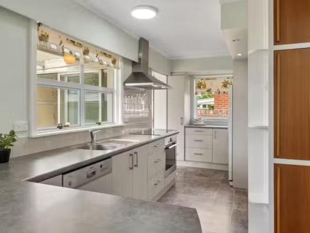 House for rent in Saint Albans, Canterbury
