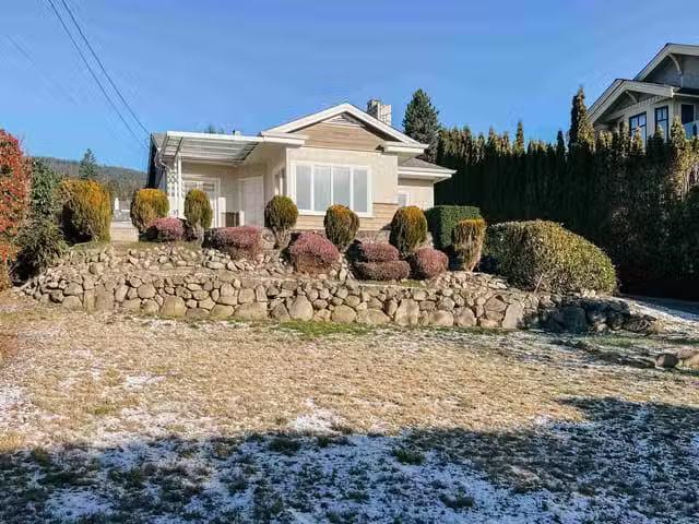 House for rent in West Vancouver, British Columbia