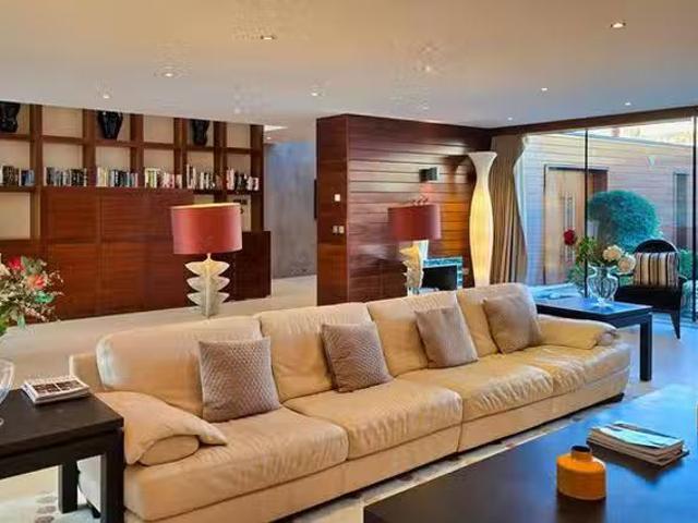 Apartment to rent in Dublin 4, Bluebell