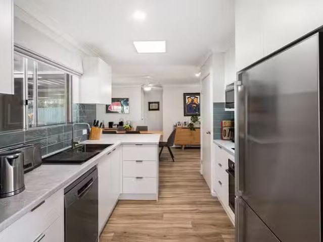 House for rent in Broadwater, Western Australia