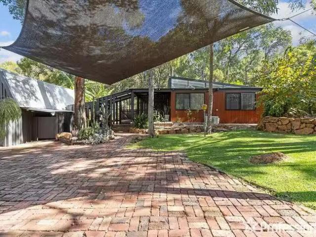 House for rent in Roleystone, Western Australia