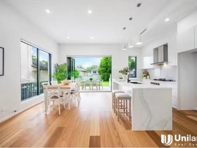 Condo for rent in Sydney, New South Wales