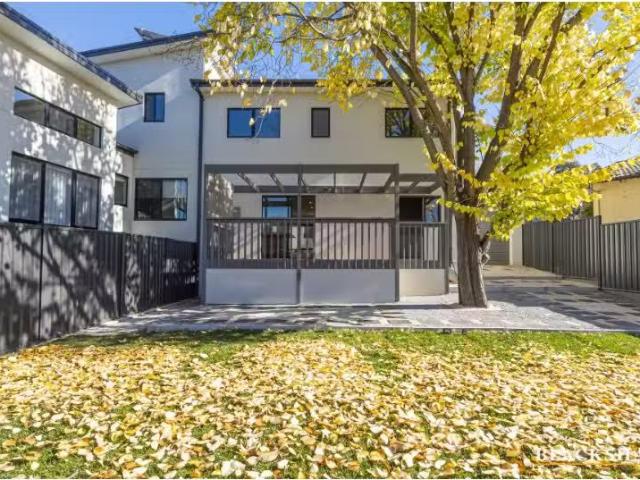 Condo for rent in Woden, Australian Capital Territory