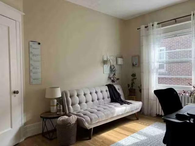 Condo for rent in St. Leonard's, Quebec