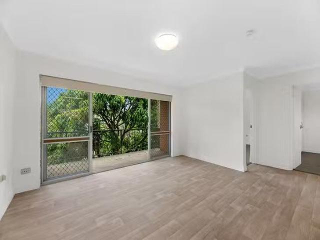 Apartment for rent in Toombul, Queensland