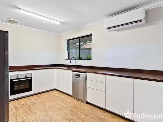 House for rent in Shoalwater, Western Australia