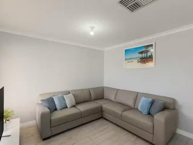 House for rent in Bibra Lake, Western Australia