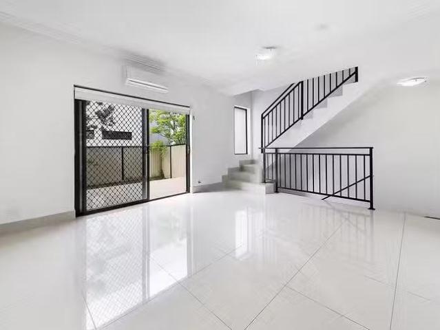 House for rent in Guildford, New South Wales