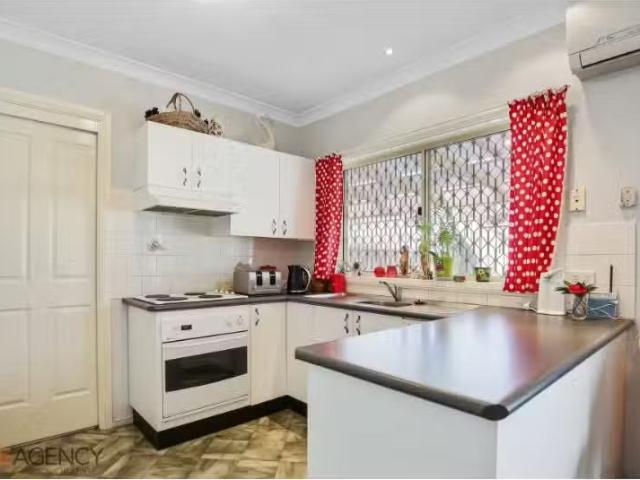 Condo for rent in Orange, New South Wales