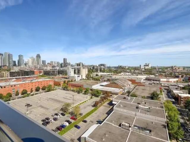 Condo for rent in St. Leonard's, Quebec