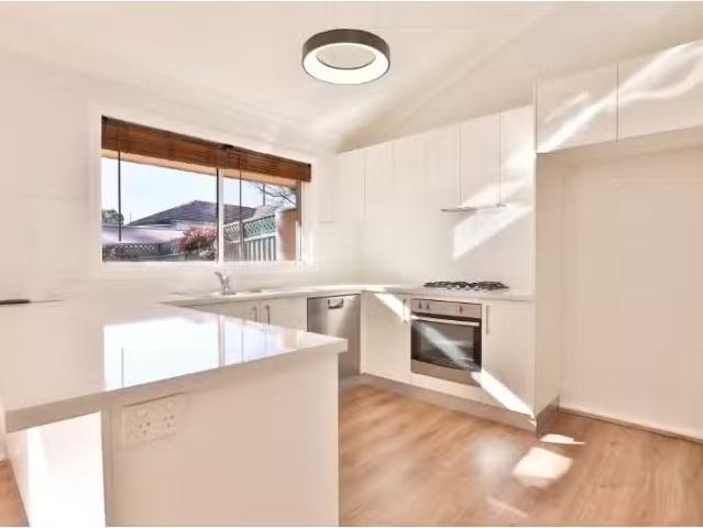 Condo for rent in Sydney, New South Wales